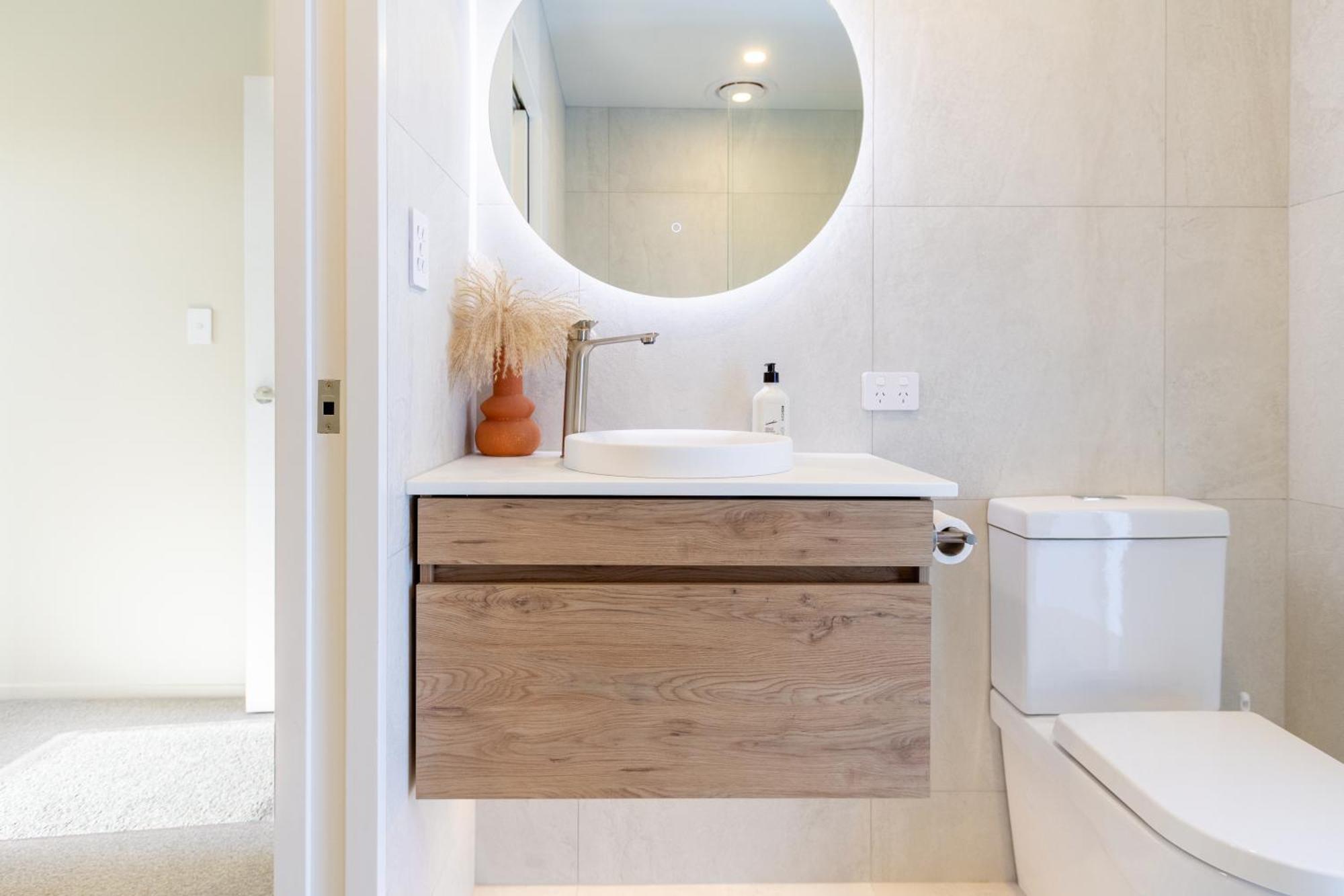 Luxury Beachside Living Elegant 3-Bedroom Haven Christchurch Exteriér fotografie