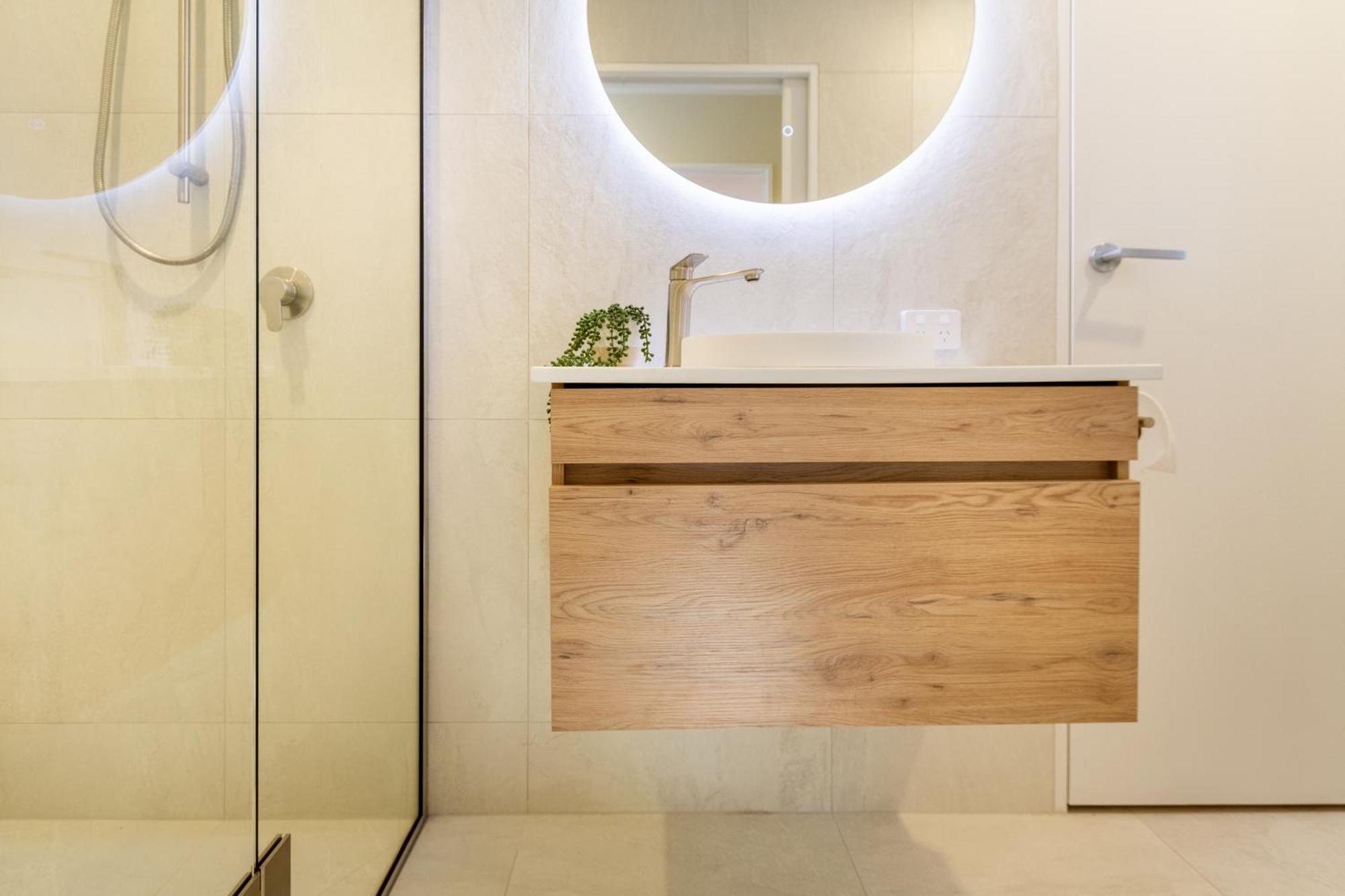 Luxury Beachside Living Elegant 3-Bedroom Haven Christchurch Exteriér fotografie