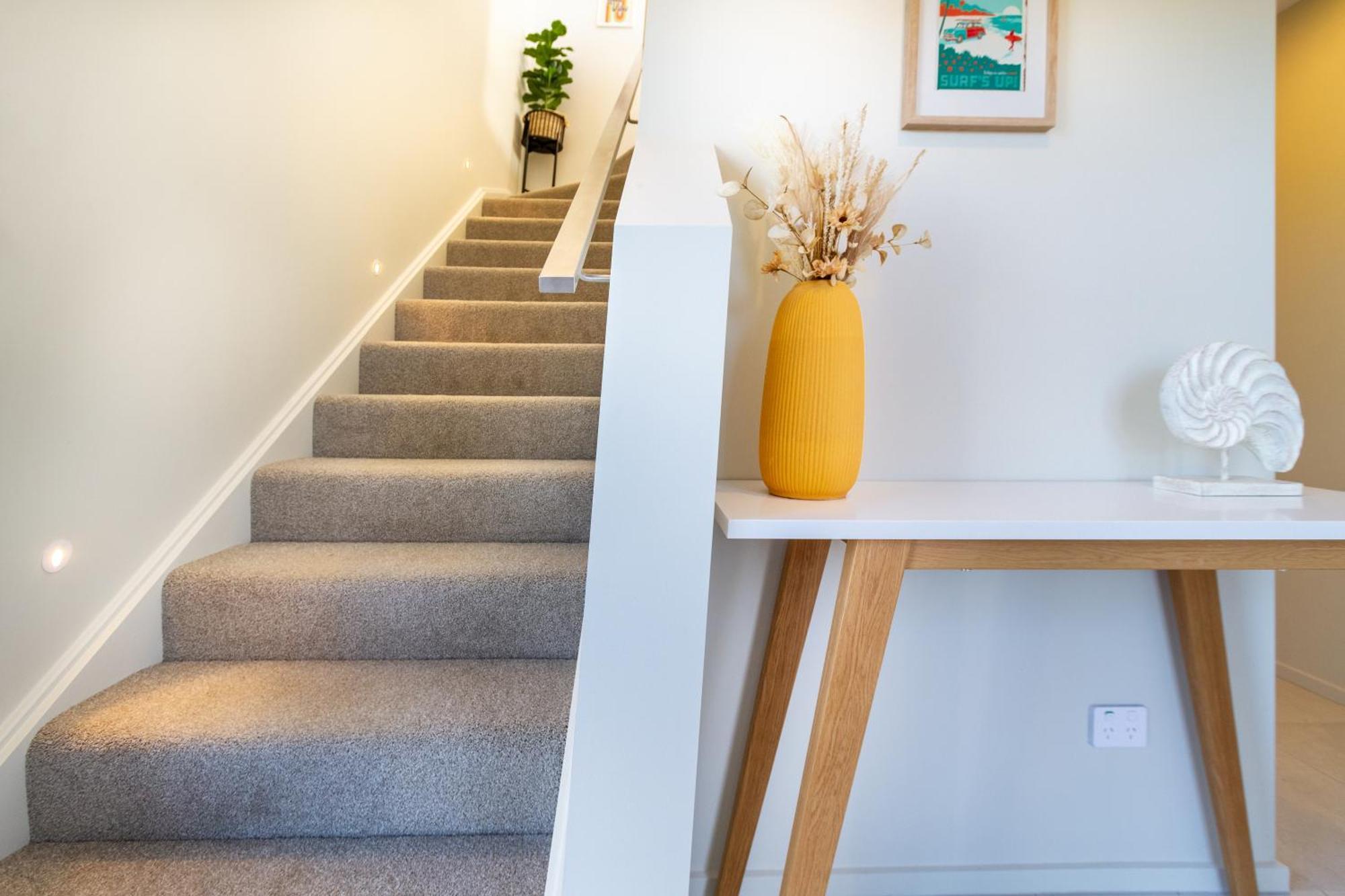 Luxury Beachside Living Elegant 3-Bedroom Haven Christchurch Exteriér fotografie