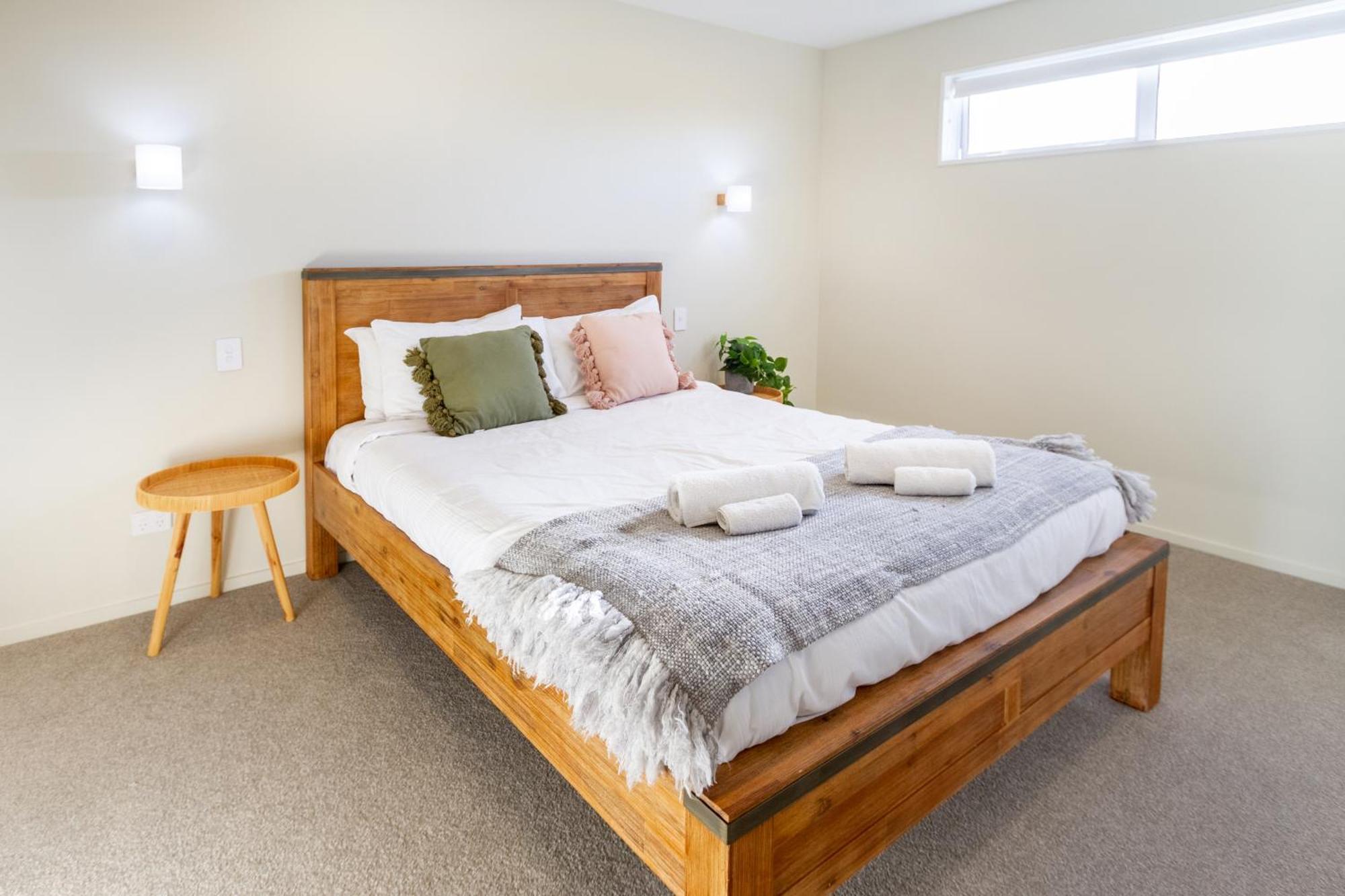 Luxury Beachside Living Elegant 3-Bedroom Haven Christchurch Exteriér fotografie